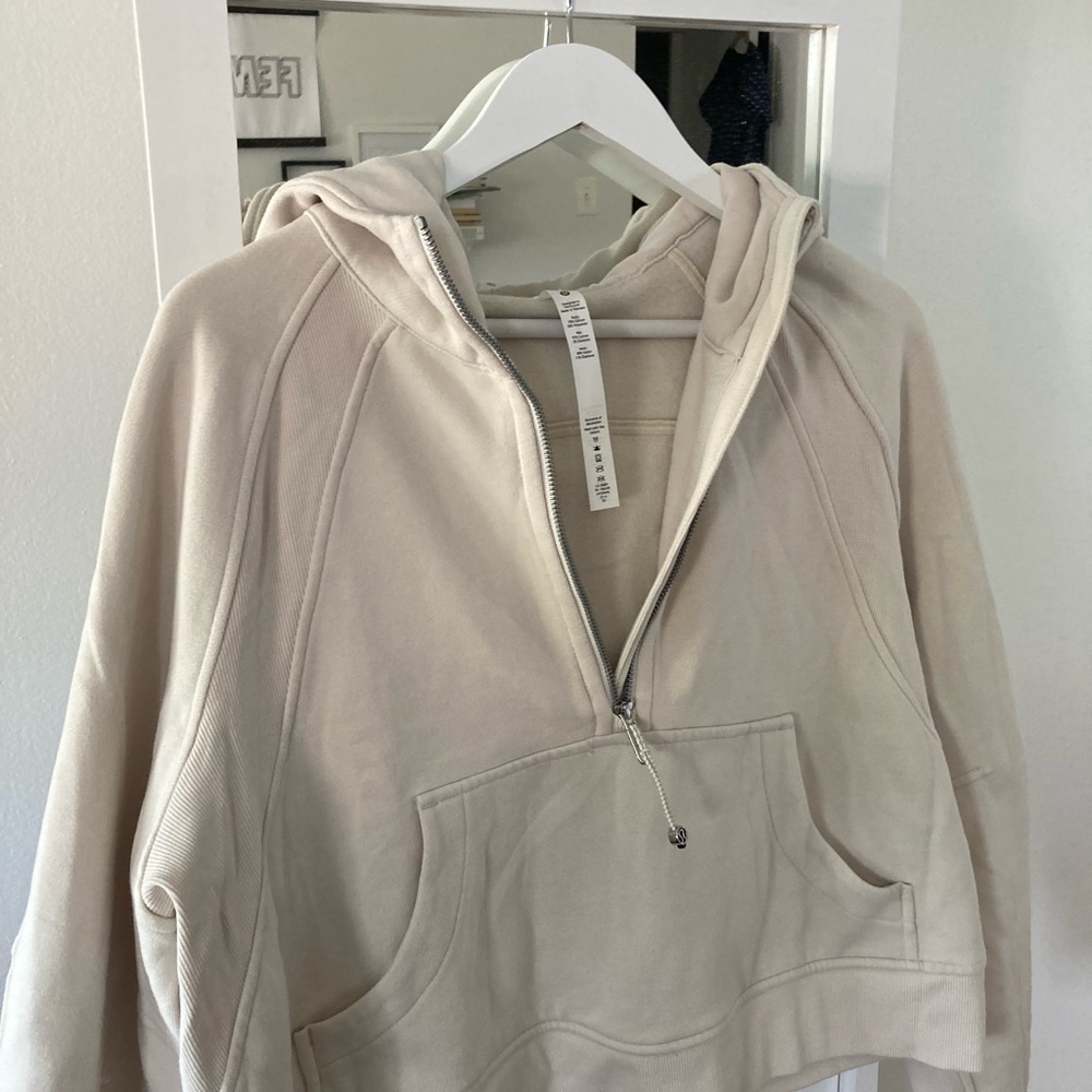 Lululemon scuba hoodie half zip color white opal Sz m/l